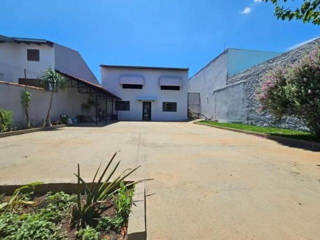 Casa em Jardim Alvorada, Marília/SP de 400m² 3 quartos à venda por R$ 680.000,00