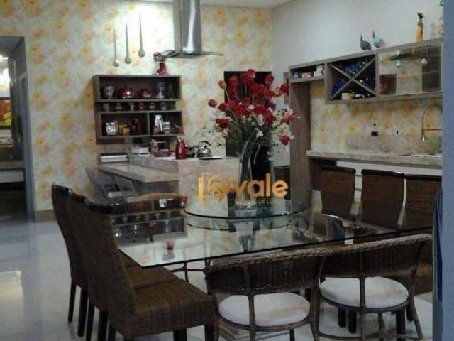 Casa em Jardim Aquárius, São José dos Campos/SP de 360m² 4 quartos à venda por R$ 4.650.000,00