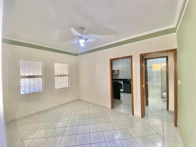 Casa em Jardim Bandeirantes, Marília/SP de 20m² 2 quartos para locação R$ 2.770,00/mes