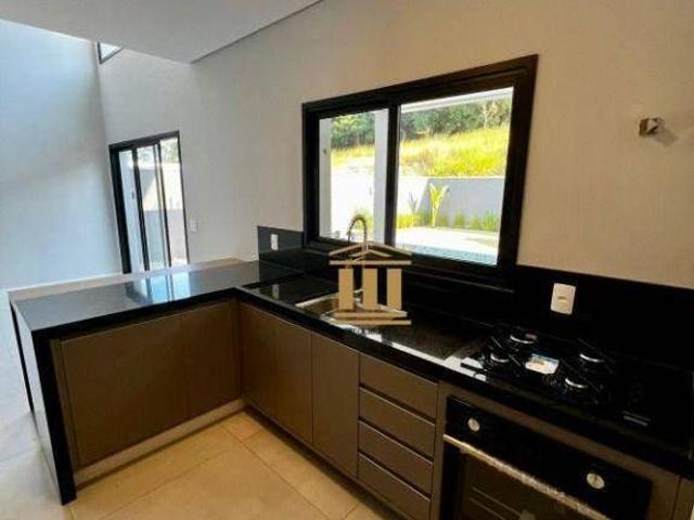 Casa em Jardim Bela Vista, São José dos Campos/SP de 242m² 3 quartos à venda por R$ 2.400.000,00