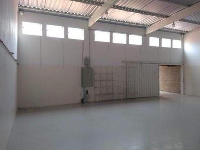 Casa em Jardim Brasil, Araçatuba/SP de 150m² 2 quartos à venda por R$ 350.000,00