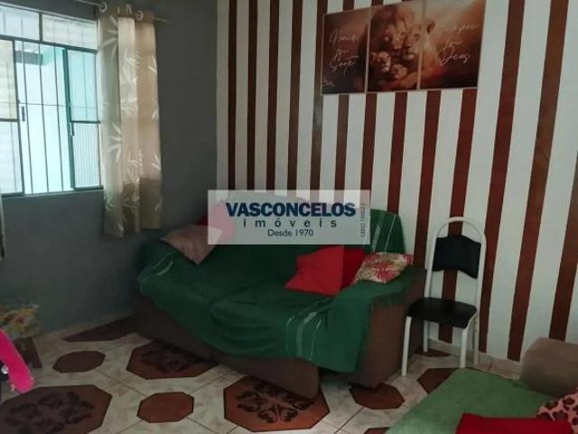 Casa em Jardim Castanheira, São José dos Campos/SP de 90m² 2 quartos à venda por R$ 320.000,00