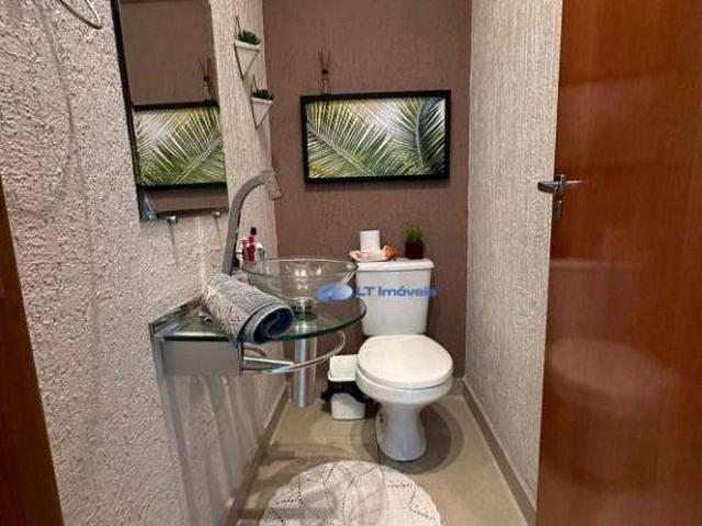 Casa em Jardim Crystal Park, Jacareí/SP de 194m² 3 quartos à venda por R$ 1.390.000,00