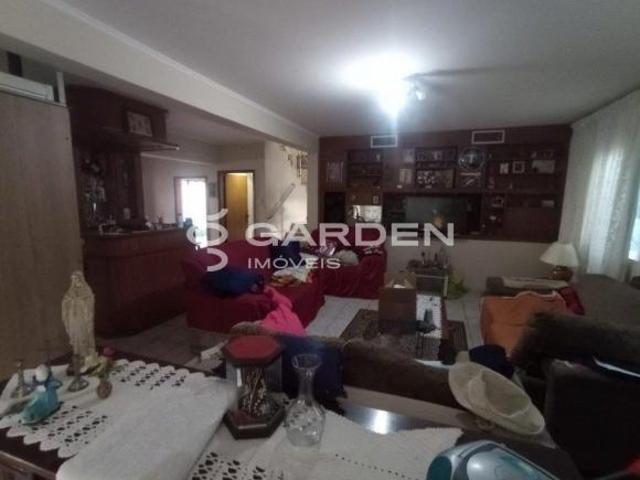 Casa em Jardim das Indústrias, São José dos Campos/SP de 0m² 3 quartos à venda por R$ 1.900.000,00