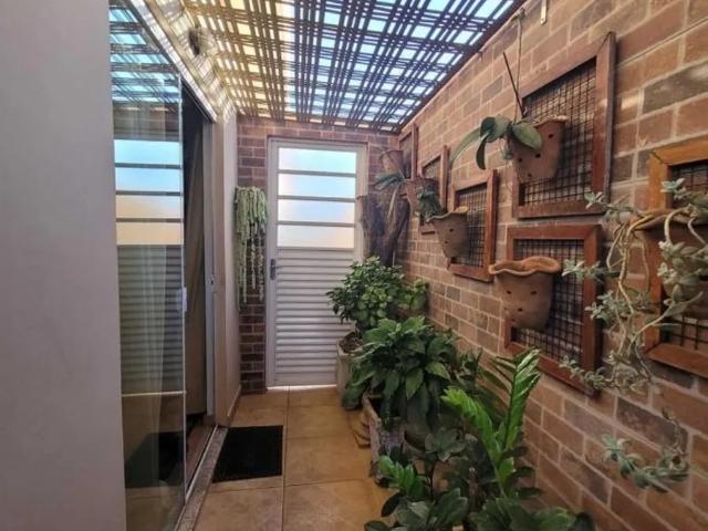 Casa em Jardim Eldorado, Marília/SP de 250m² 3 quartos à venda por R$ 449.800,00