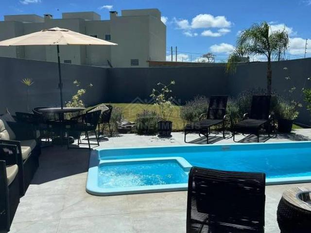 Casa em Jardim Europa, Carambeí