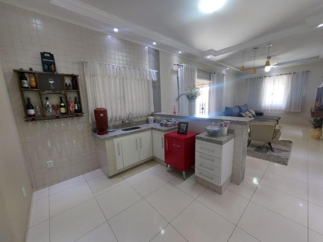 Casa em Jardim Furlan, Estiva Gerbi/SP de 211m² 3 quartos à venda por R$ 479.600,00