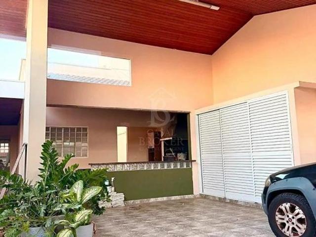 Casa em Jardim Morumbi, Marília/SP de 20m² 3 quartos à venda por R$ 520.000,00