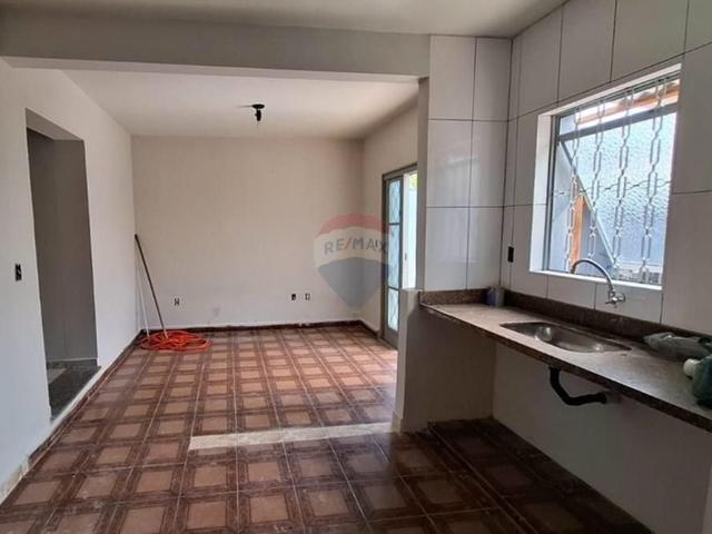 Casa em Jardim Paraíso II: Conforto e Praticidade