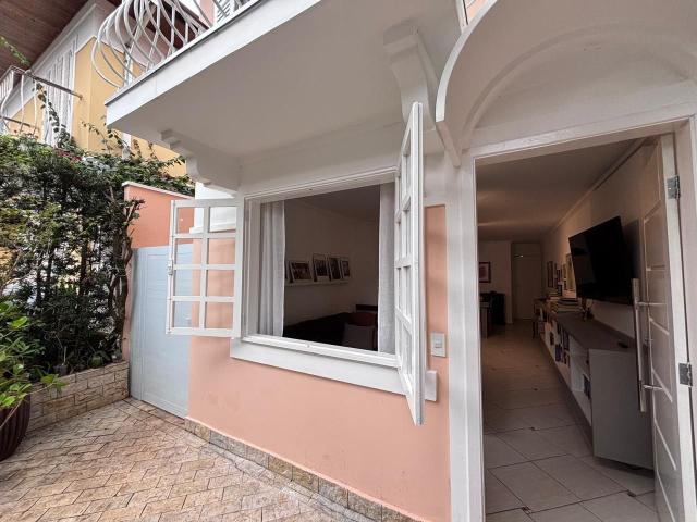 Casa em Jardim Rosa Maria, São Paulo/SP de 154m² 3 quartos à venda por R$ 869.899,00