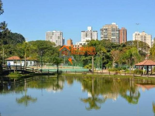 Casa em Jardim São Judas Tadeu, Guarulhos/SP de 200m² 4 quartos à venda por R$ 1.200.000,00