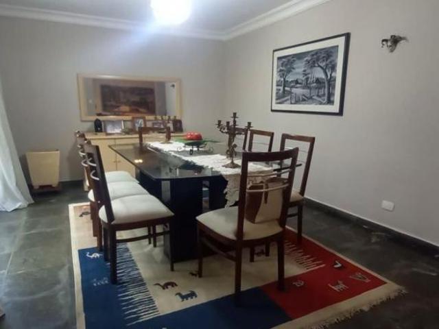 Casa em Jardim Semiramis Cotia