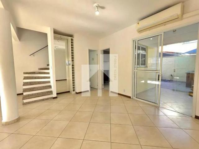 Casa em Jardim Shangai, Jundiaí/SP de 105m² 3 quartos à venda por R$ 960.000,00