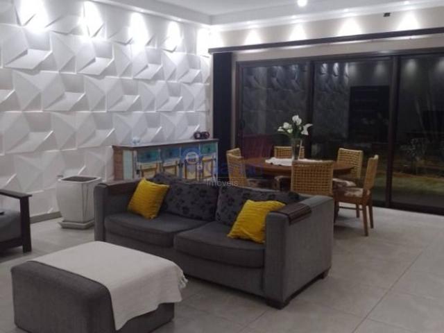 Casa em João Aranha, Paulínia/SP de 289m² 5 quartos à venda por R$ 1.300.000,00 ou para locação R$ 7.000,00/mes