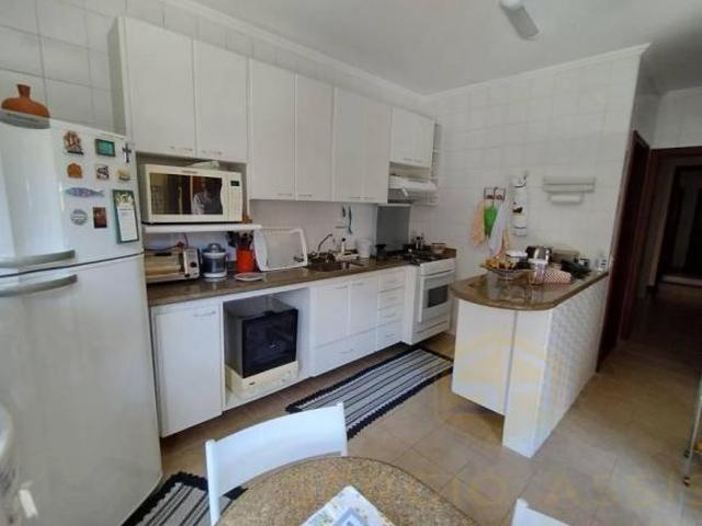 CASA EM LOCALIZAÇÃO NOBRE NO RESIDENCIAL NOVE