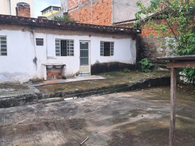 Casa em lote de 360m2, Bairro Florença, Ribeirão das Neves/MG