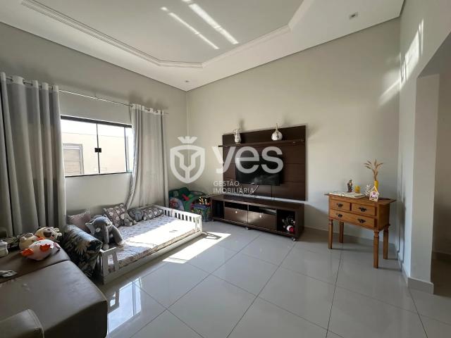 Casa em Loteamento Flávia Helena, Araxá/MG de 137m² 3 quartos à venda por R$ 749.600,00