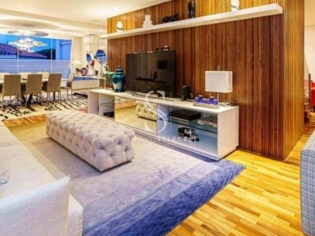 Casa em Pacaembu, São Paulo/SP de 600m² 3 quartos à venda por R$ 5.350.000,00