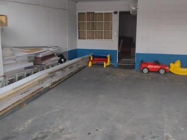 Casa em Parque Califórnia, Jacareí/SP de 0m² 2 quartos à venda por R$ 296.000,00