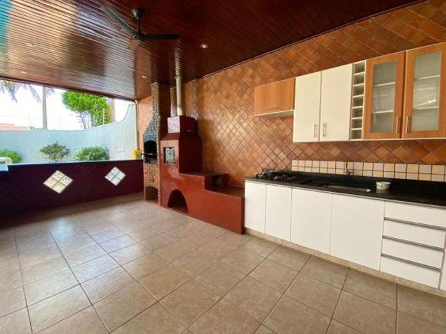 Casa em Parque Guainco, Mogi Guaçu/SP de 190m² 3 quartos à venda por R$ 850.000,00