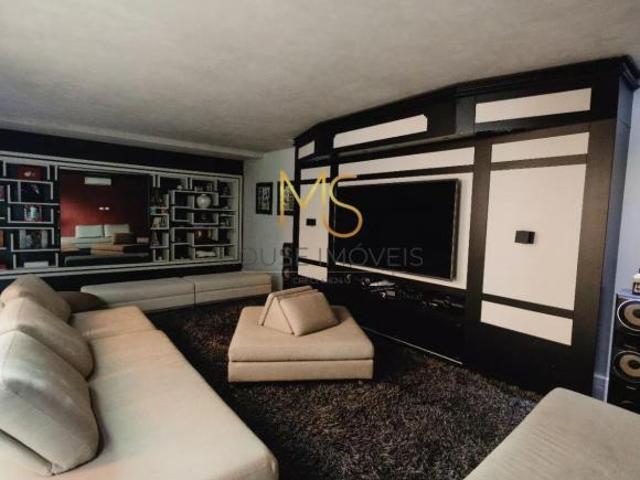 Casa em Parque Nova Jandira, Jandira/SP de 1000m² 5 quartos à venda por R$ 10.000.000,00