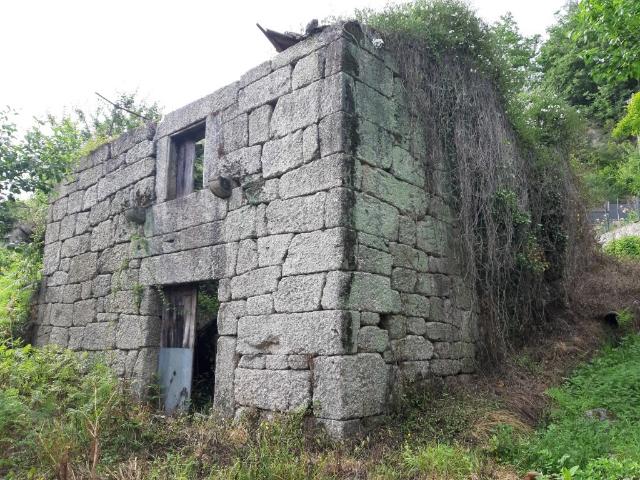 Casa em Pedra p/ Restauro Gondoriz