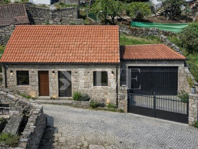 Casa em Pedra Ruína para Recuperar de 1937