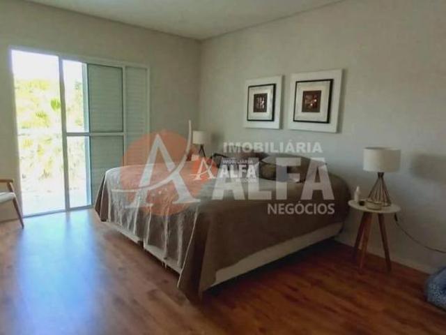 Casa em Pitas, Cotia/SP de 232m² 3 quartos à venda por R$ 1.400.000,00