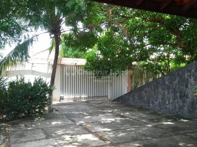 Casa em Planalto, Teresina/PI de 400m² 5 quartos à venda por R$ 1.299.700,00