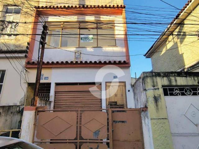Casa em Ponta D'Areia, Niterói/RJ de 400m² 9 quartos à venda por R$ 1.897.900,00