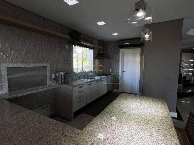 Casa em Ponta de Baixo, São José/SC de 314m² 4 quartos à venda por R$ 5.949.700,00
