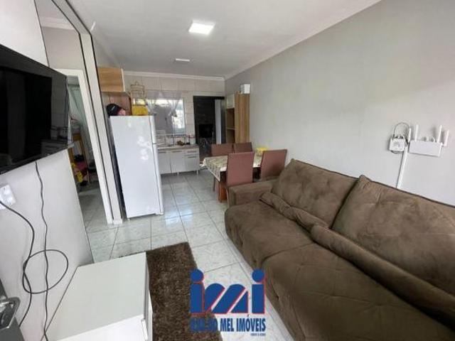 Casa em Praia de Leste perto do mar a venda