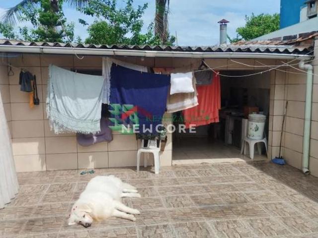 Casa em Rua 21 de Abril Vila Atlântica Mongaguá/SP