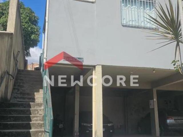 Casa em Rua Alberto Gaudêncio de Melo Veneza Ribeirão das Neves/MG