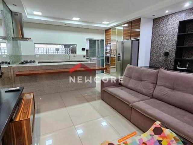 Casa em Rua Anita Magalhães de Oliveira Residencial Vila Romana Londrina/PR
