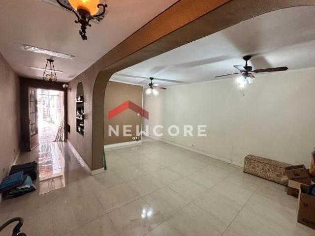 Casa em Rua Bento Correia de Figueiredo Jardim Ipanema Zona Sul São Paulo/SP