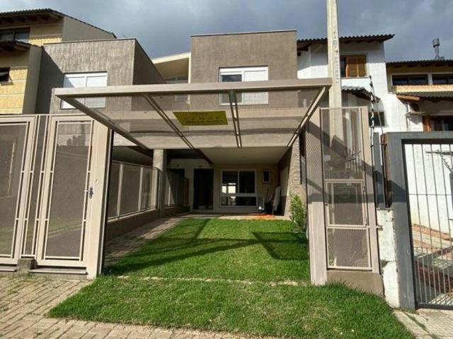 Casa em Rua Claudio da Silva Pinto Espírito Santo Porto Alegre/RS