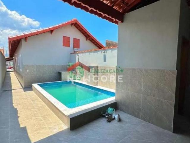 Casa em Rua dos Pescadores Jardim Praia Grande Mongaguá/SP