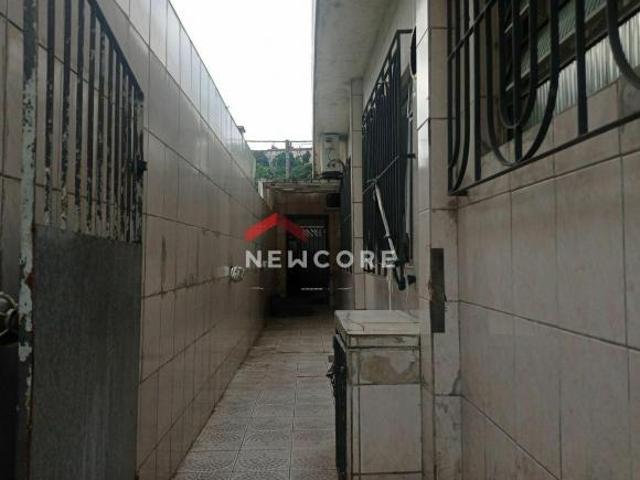 Casa em Rua Doutor José Dias de Moraes Bom Retiro Santos/SP