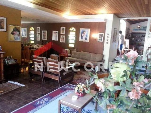 Casa em Rua Doutor Lauro de Oliveira Rio Branco Porto Alegre/RS