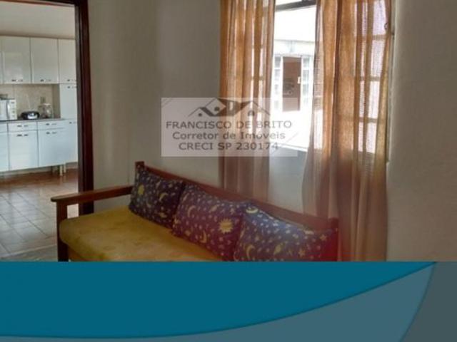Casa em Rua Doutor Roberto Guarany Vila Canevari Cruzeiro/SP