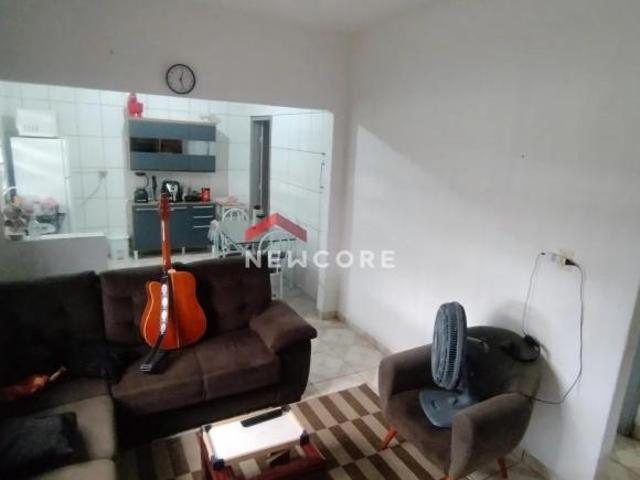 Casa em Rua Ernandes Xavier de Souza Parque das Bandeiras São Vicente/SP