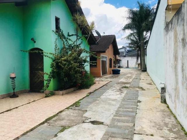 Casa em Rua Eudóxia Castello Branco Vila Suissa Mogi das Cruzes/SP