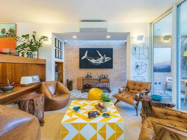 CASA EM RUA FECHADA NO ALTO DE PINHEIROS