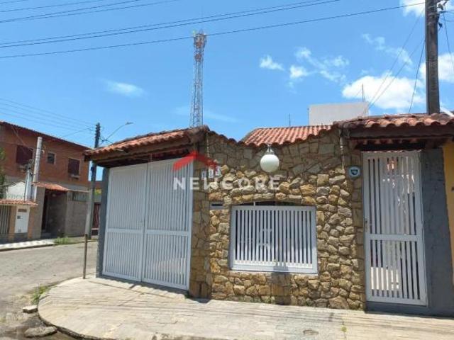Casa em Rua Itapema Suarão Itanhaém/SP