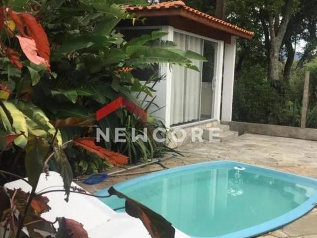 Casa em Rua José Benevides de Souza Filho Capela Velha Santana de Parnaíba/SP