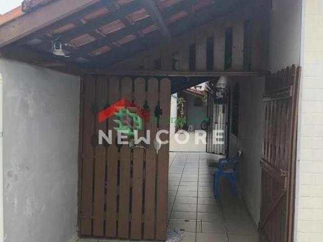 Casa em Rua Lea Jardim Santana Mongaguá/SP