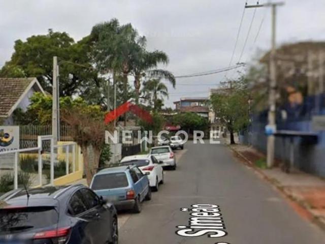 Casa em Rua Marechal Simeão Passo da Areia Porto Alegre/RS