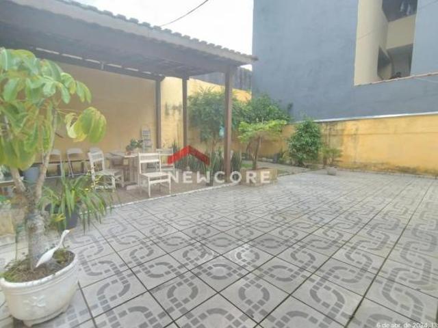 Casa em Rua Mário Dallari Jardim São Vicente São Paulo/SP
