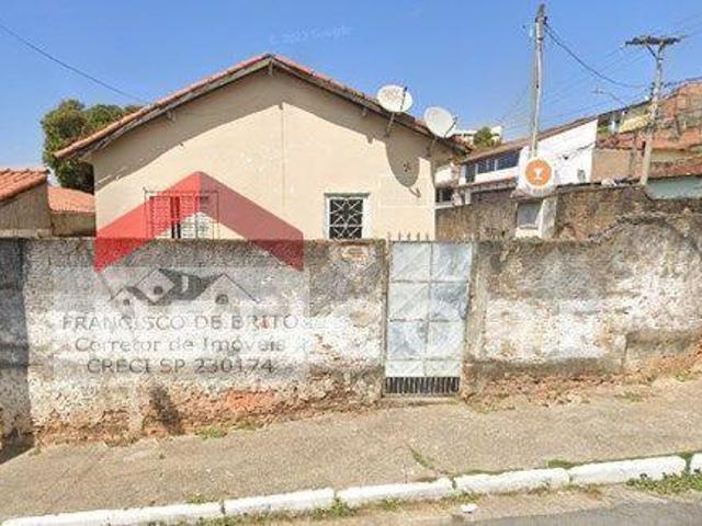 Casa em Rua Mário Menezes Pedro Lagoa Dourada I Cruzeiro/SP